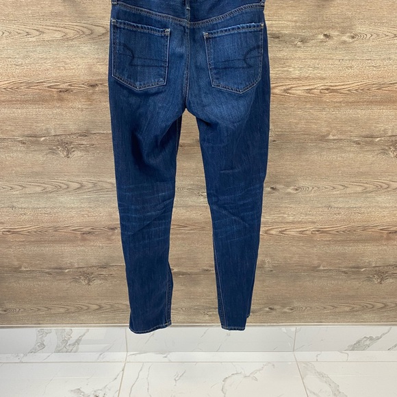 American Eagle Outfitters Tomgirl Jeans (Size 00) - Picture 3 of 5